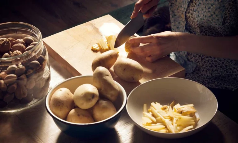 How Cooking Methods Influence The Nutritional Value Of Potatoes?